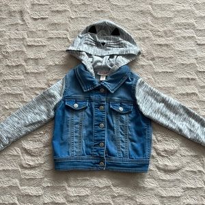 ⭐️3/$10 Kitty Trucker Jacket